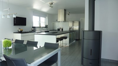 Aménagement de salle de vie par Domus Concept